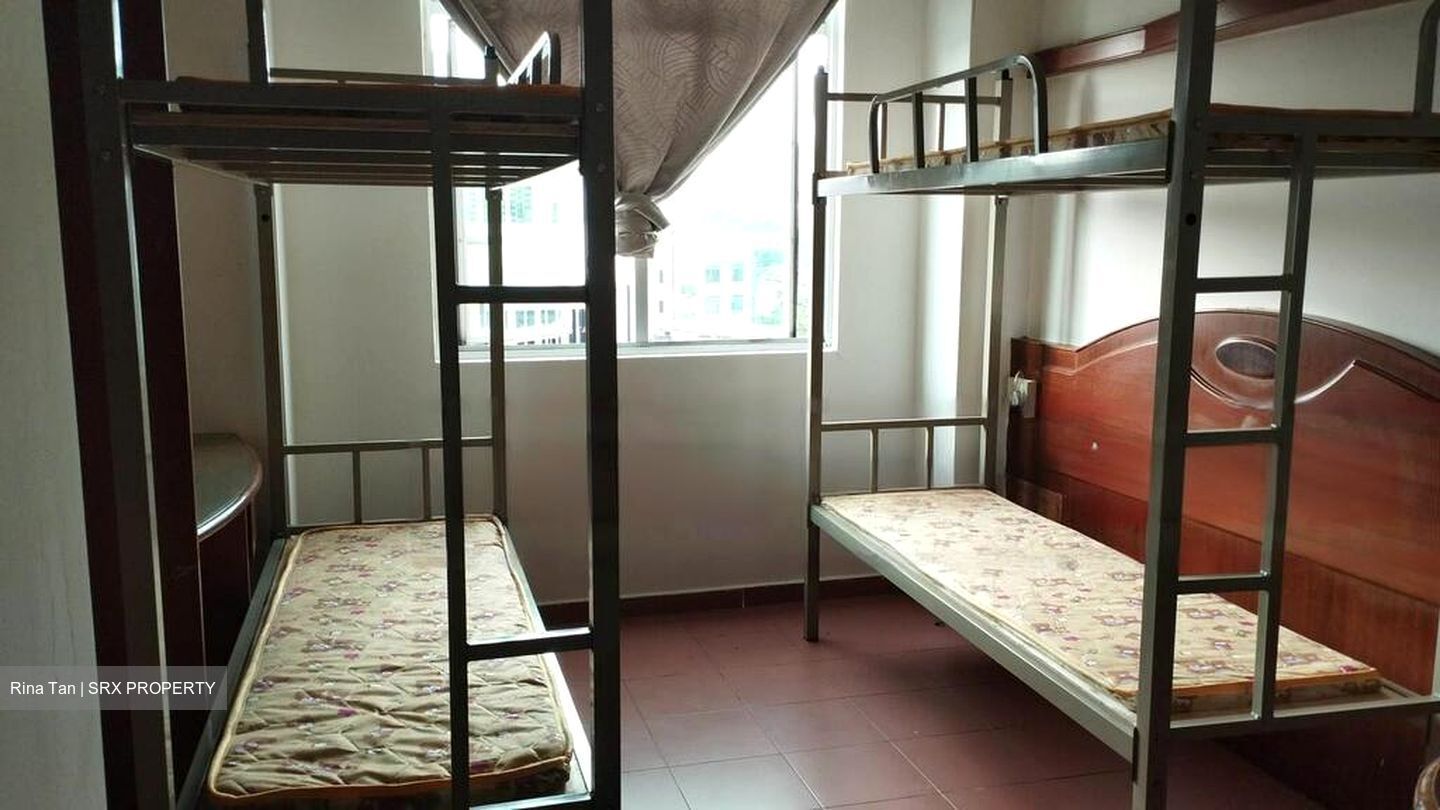 Lorong 23 Geylang (D14), Factory #585379861